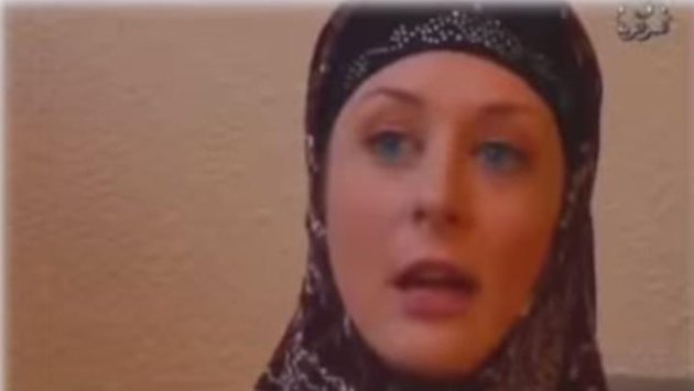 Playboy Hollywood Girl Converts to Islam